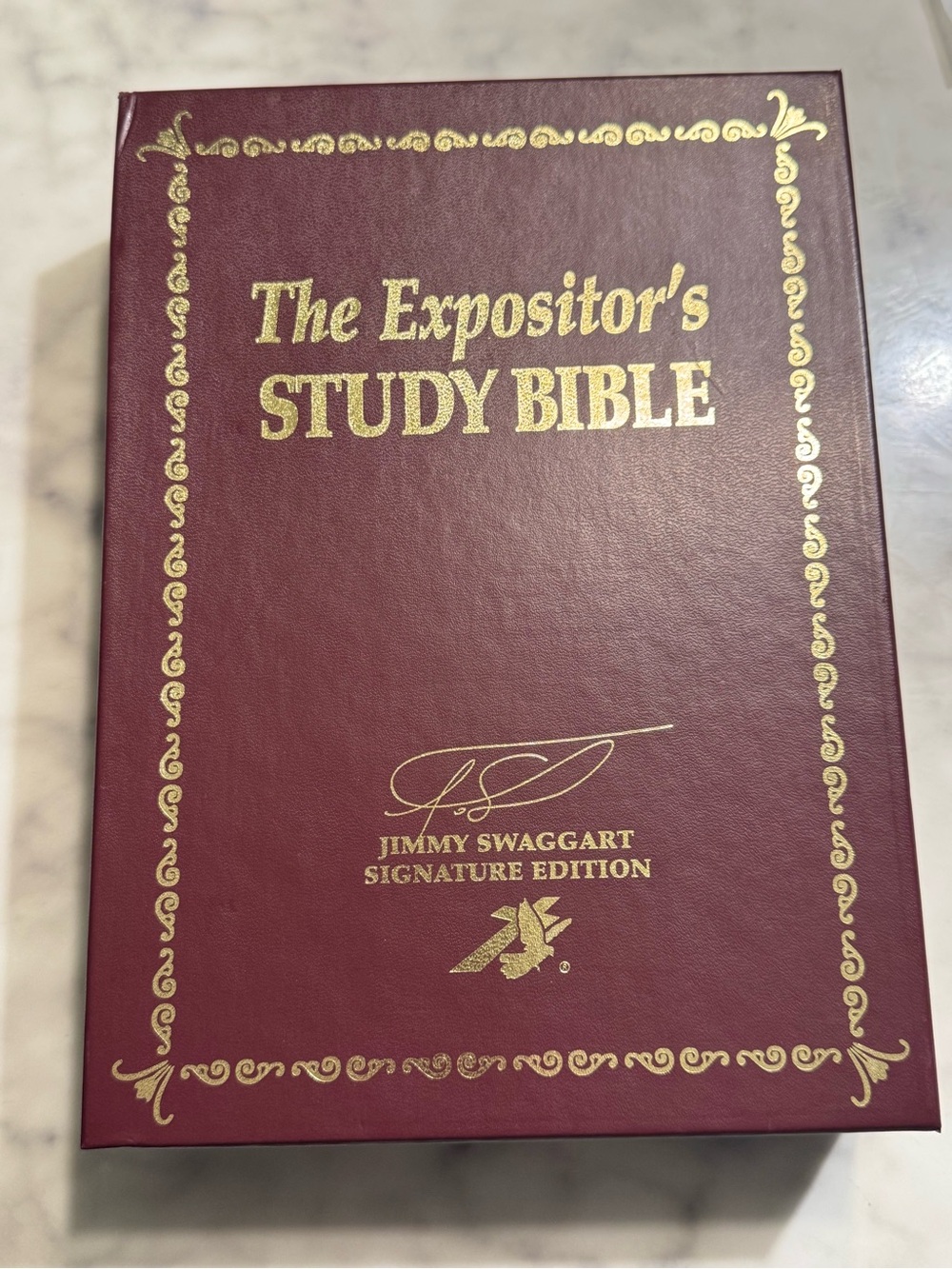 The Expositor's Study Bible - Jimmy Swaggart Signature Edition, Burgundy